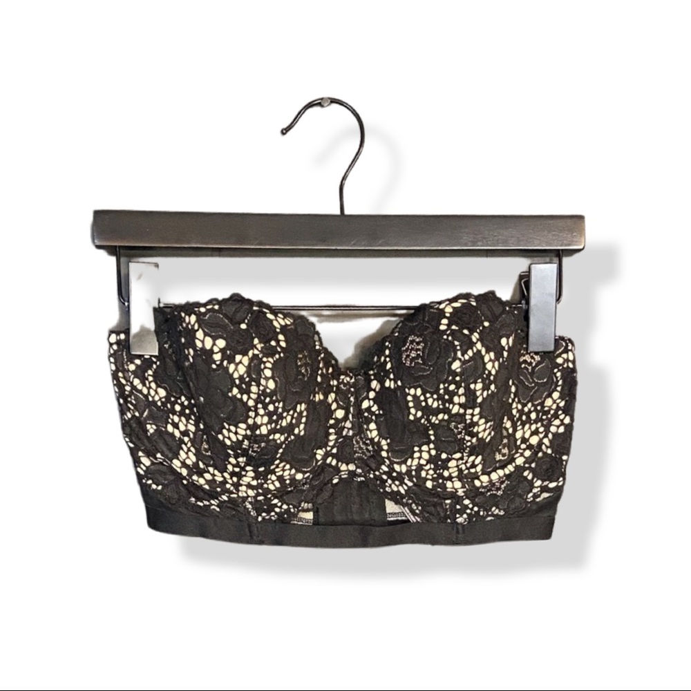 Victoria’s Secrwt Black Lace Strapless Bra - size 36D